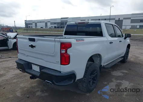 2021 Chevrolet Silverado 1500 4Wd Short Bed Lt Trail Boss z USA, uszkodzony, nr VIN 3GCPYFED9MG374761
